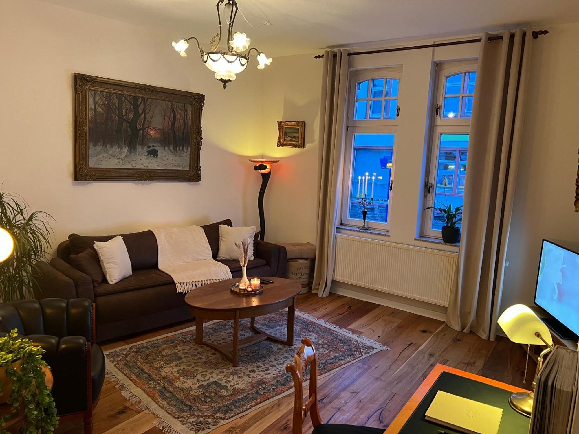 Exklusive 2 Zimmerwohnung Im Nostalgischen Stil Nahe Der Limburger Altstadt Limburg an der Lahn Buitenkant foto